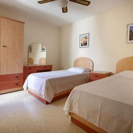 3 Bedrm Apt Seaview Balluta Bay Слима Экстерьер фото