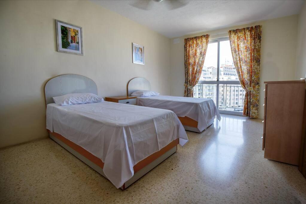 3 Bedrm Apt Seaview Balluta Bay Слима Экстерьер фото